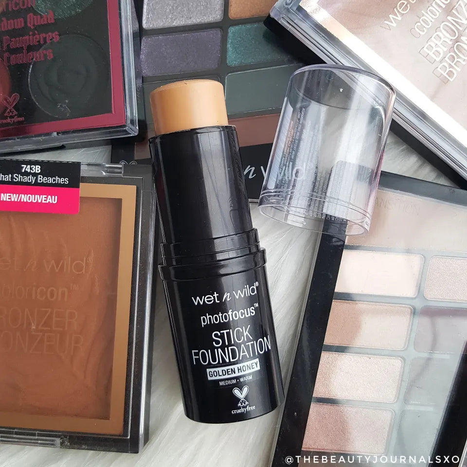 Photofocus Stick Foundation Wet n Wild corrector base de maquillaje en barra