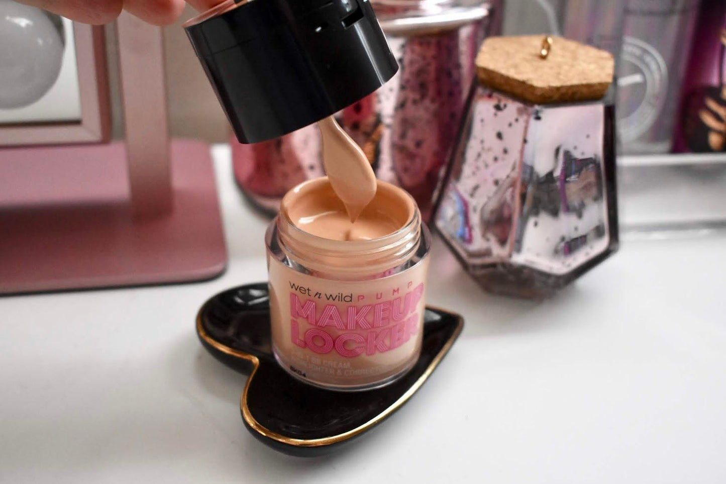 Makeup Locker Wet n Wild 3 en 1 BB cream Iluinador y Corrector