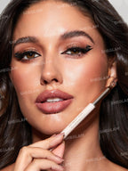 Delineador de ojos líquido resistente al agua So Rich She Glam