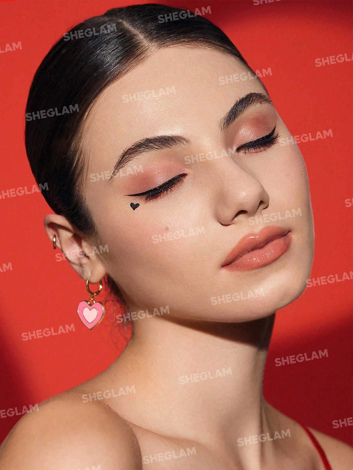 Delineador de ojos con sello 2 en 1 Heart Eyes Sheglam