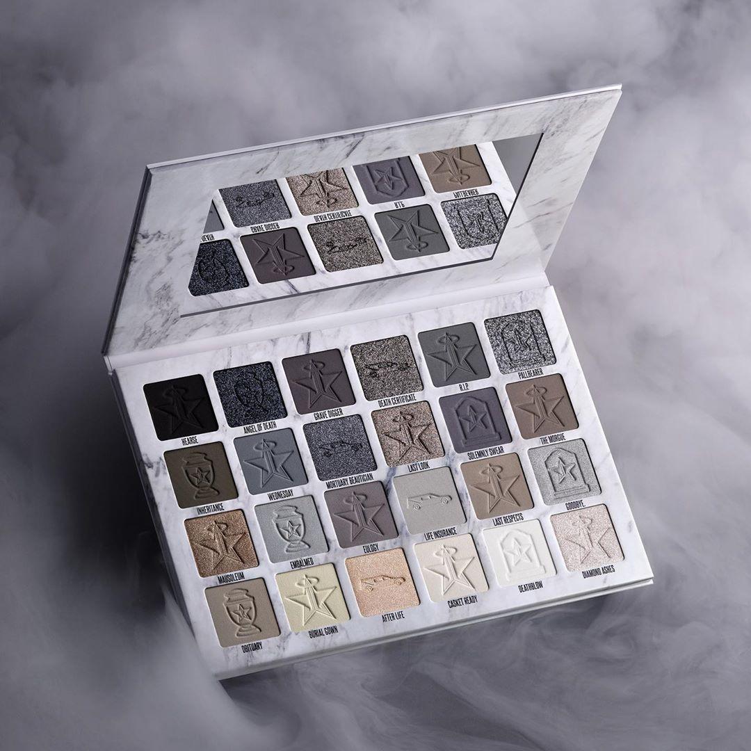 JEFFREE STAR CREMATED PALETA DE SOMBRAS DE OJOS en polvo